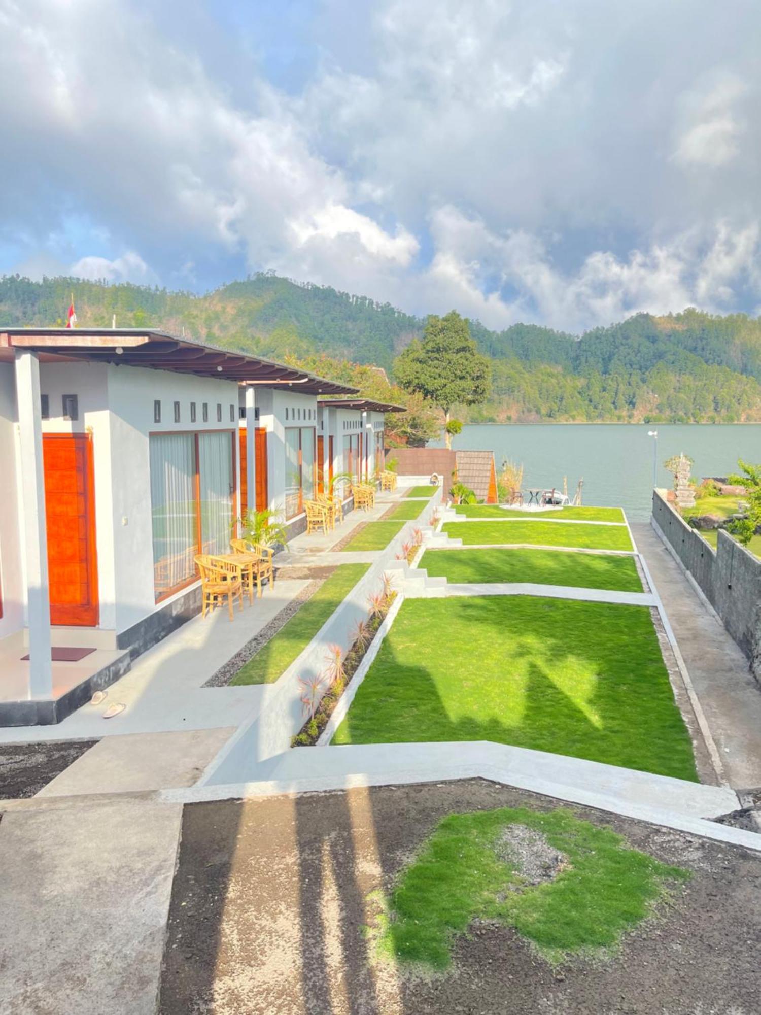 Batur Holiday Kubupenlokan Εξωτερικό φωτογραφία