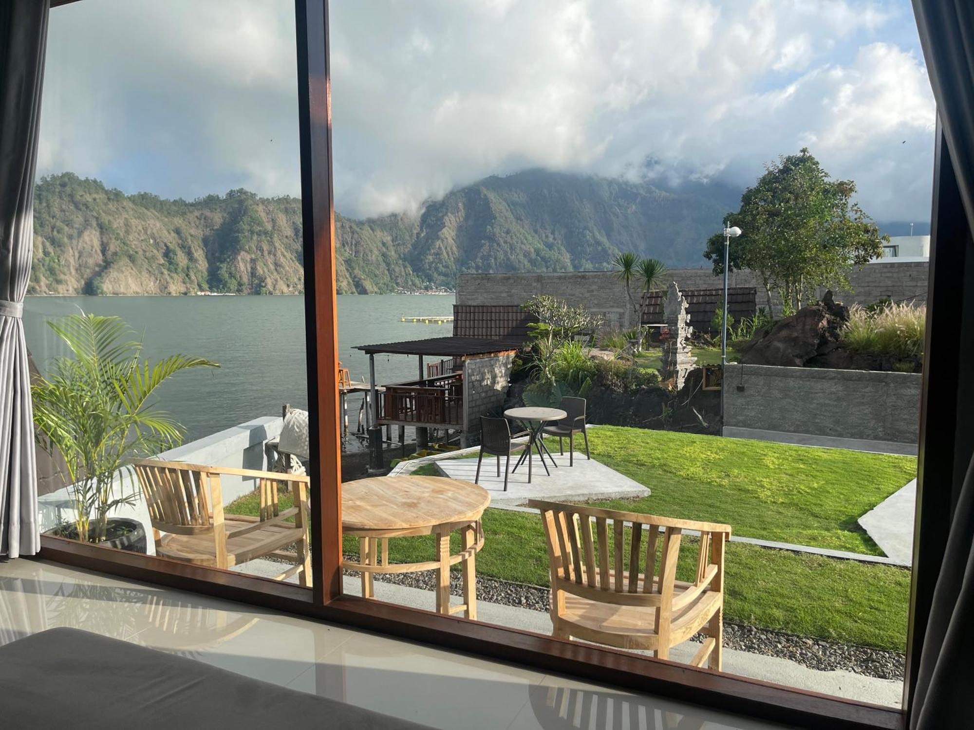 Batur Holiday Kubupenlokan Εξωτερικό φωτογραφία