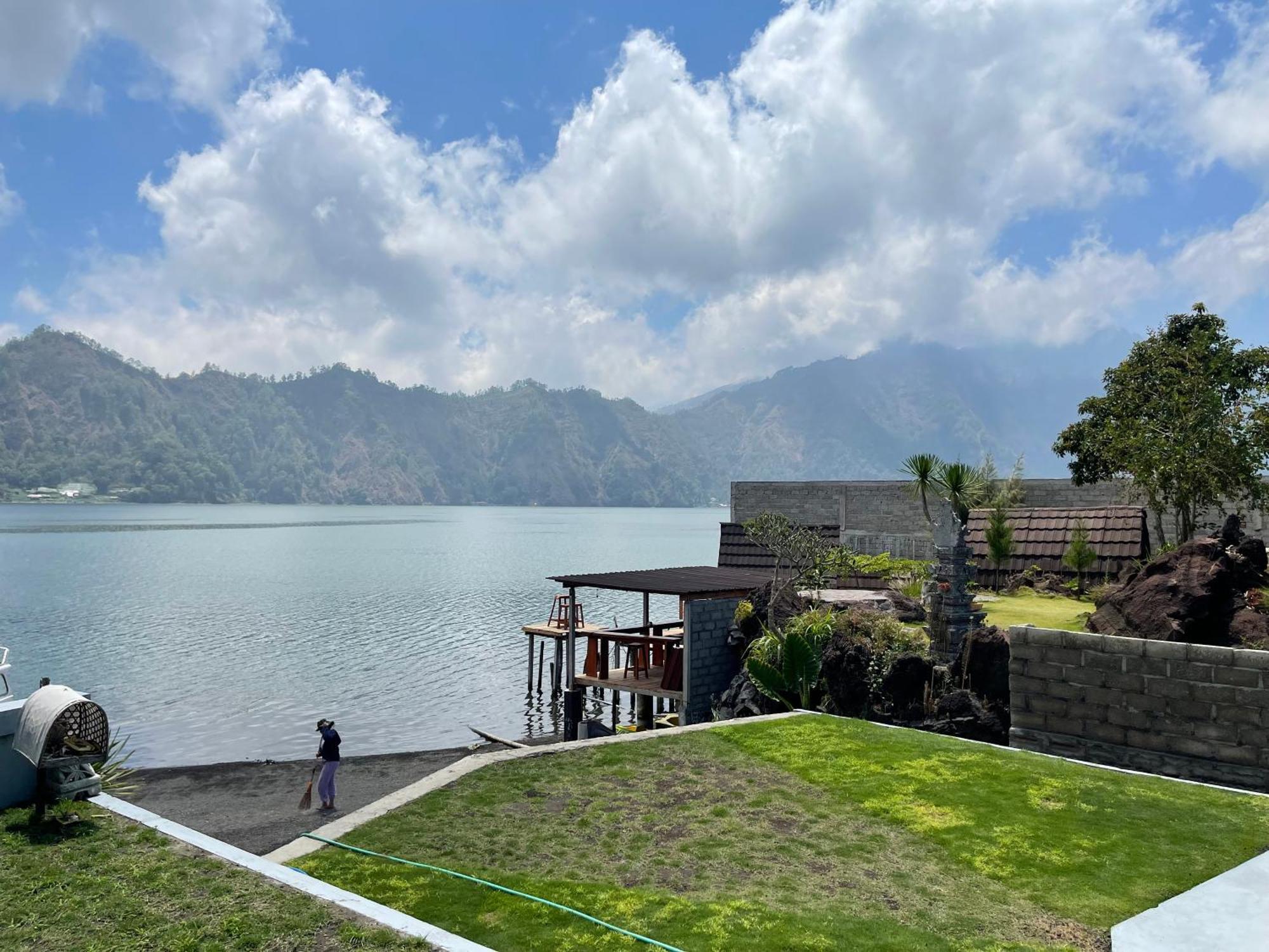 Batur Holiday Kubupenlokan Εξωτερικό φωτογραφία